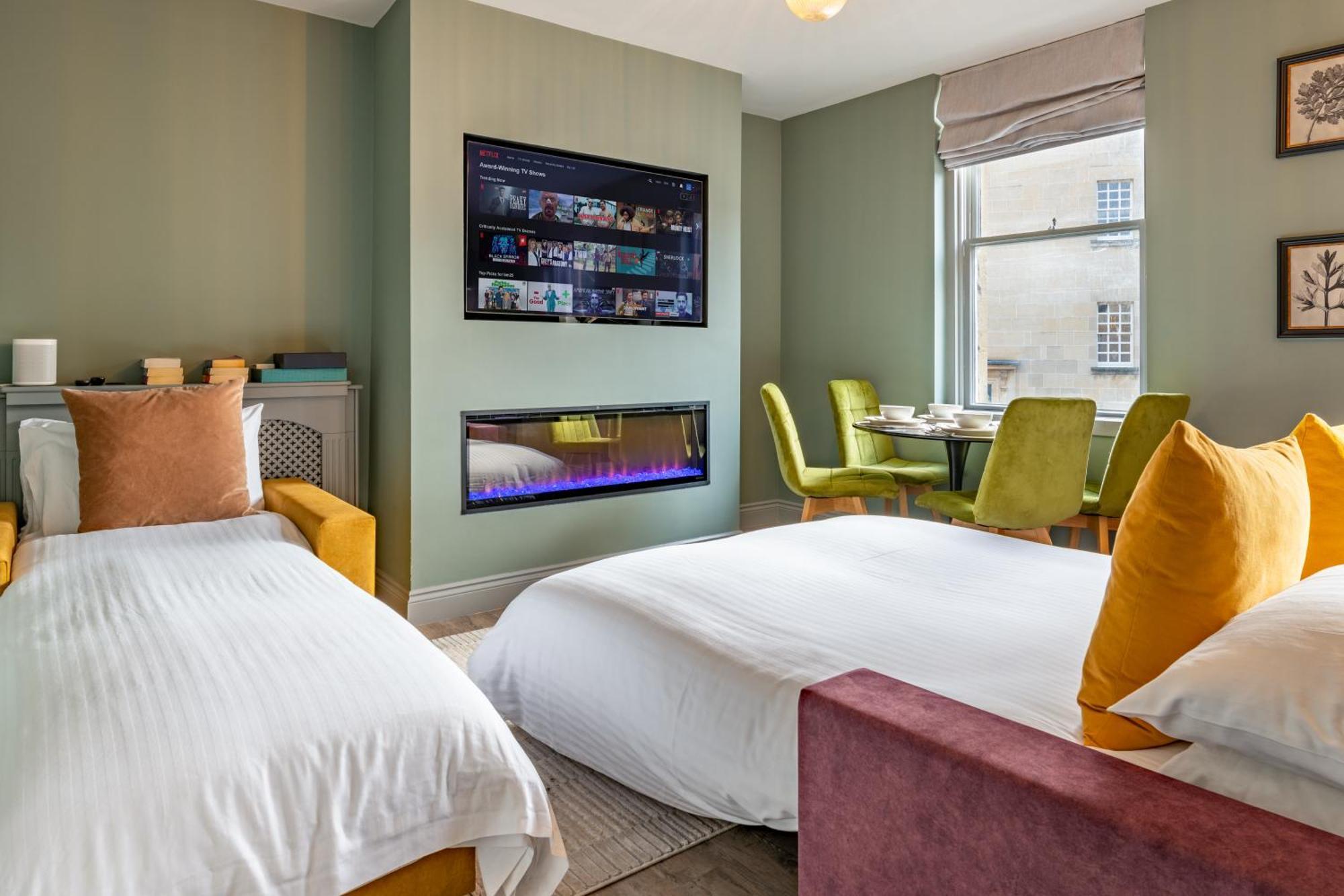 Silcox House Bath Apartment Room photo
