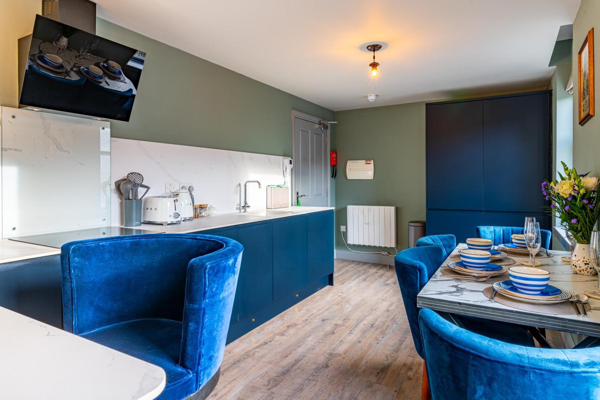 Silcox House Bath Apartment Room photo